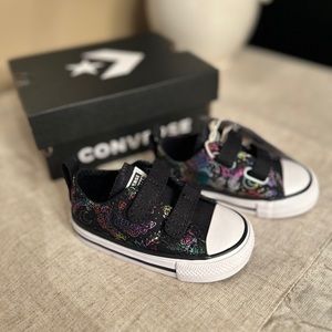 Converse Chuck Taylor All Star Rainbow Butterfly sneakers. Size 4 infant.